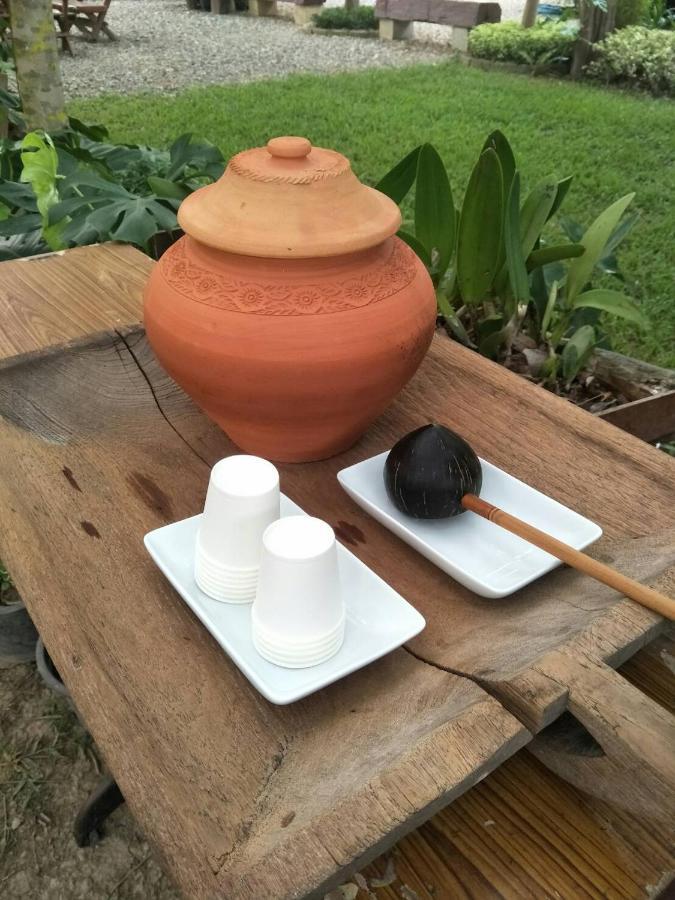 Sameikei Homestay Phrae Eksteriør billede